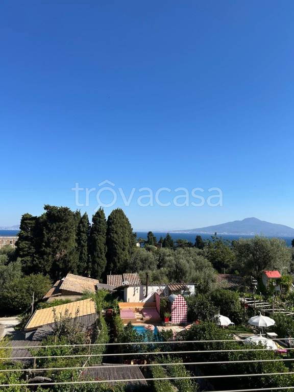 appartamento in affitto a Sorrento in zona Santa Lucia