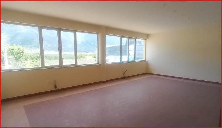 ufficio in affitto a Striano