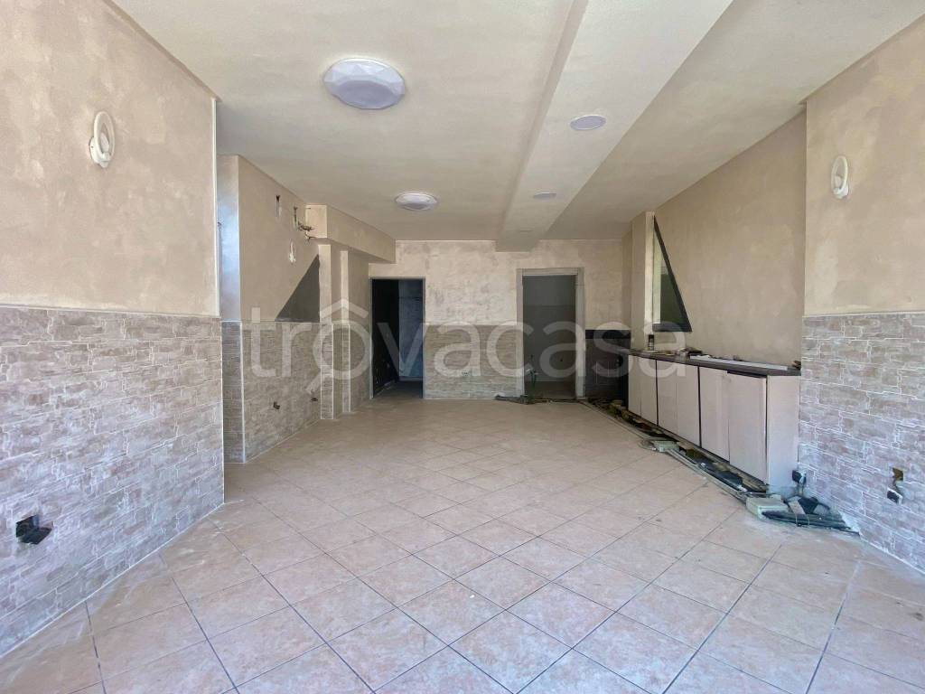 negozio in affitto a Terzigno