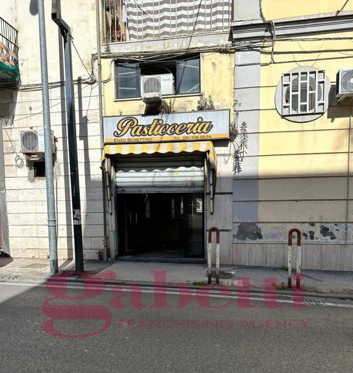 negozio in affitto a Torre Annunziata