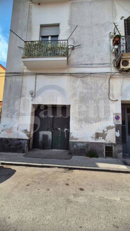 locale commerciale in affitto a Torre Annunziata