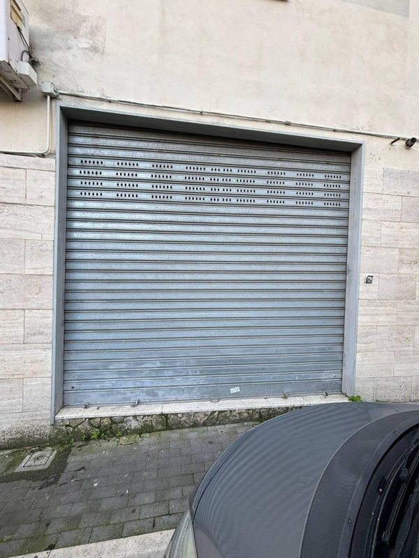 locale commerciale in affitto a Torre Annunziata
