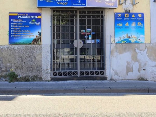 negozio in affitto a Torre del Greco