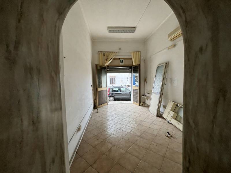 negozio in affitto a Torre del Greco