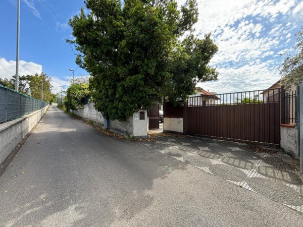 casa indipendente in affitto a Torre del Greco in zona Leopardi