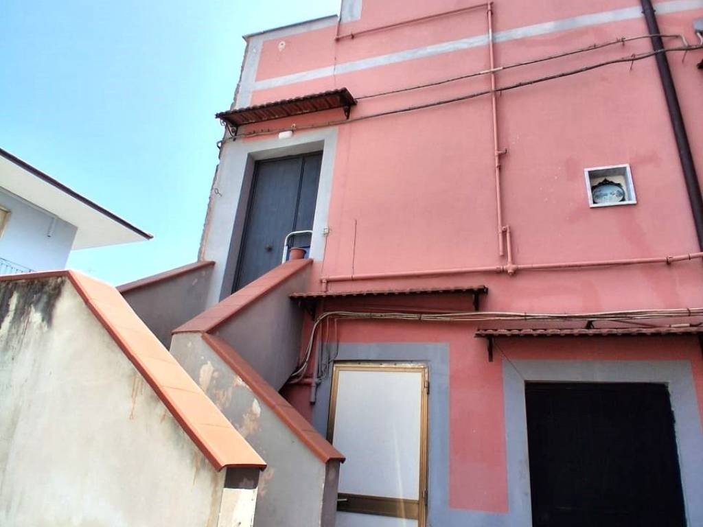 appartamento in affitto a Torre del Greco in zona Fiorillo