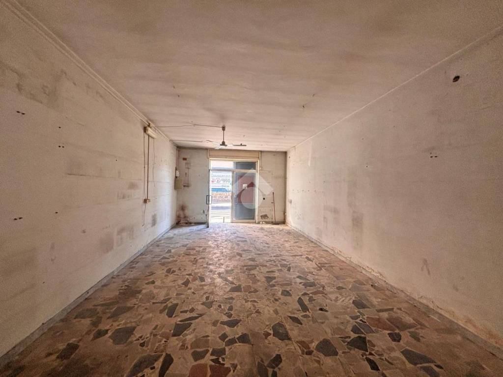 negozio in affitto a Torre del Greco