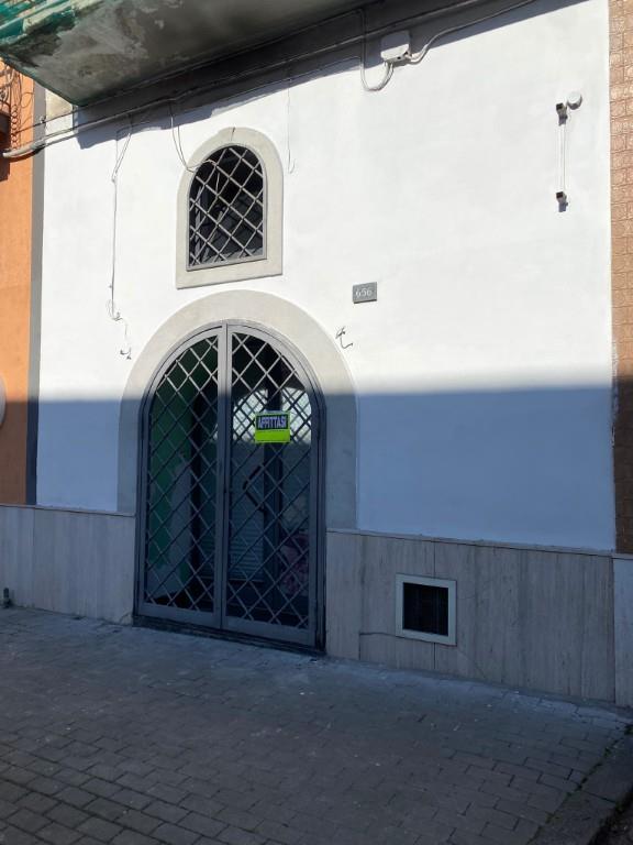 locale commerciale in affitto a Torre del Greco
