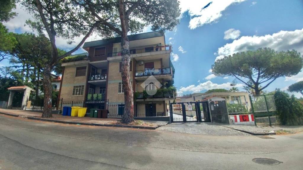appartamento a Torre del Greco in zona Scappi / Lava Nuova / Montedoro