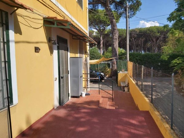 appartamento in affitto a Torre del Greco in zona Leopardi