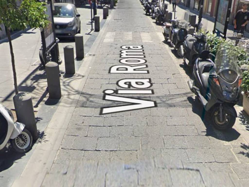 ufficio in affitto a Torre del Greco in zona Centro Città