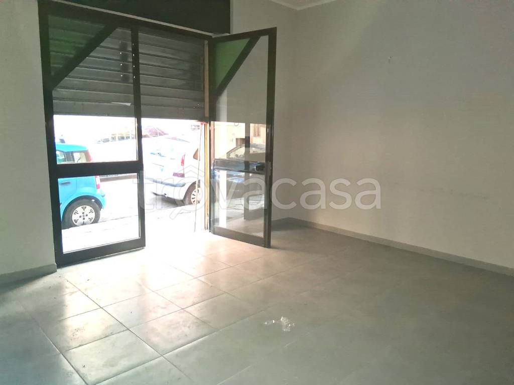 negozio in affitto a Torre del Greco