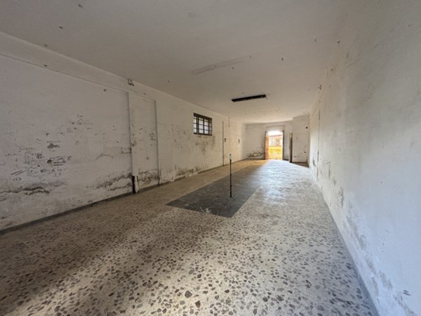 negozio in affitto a Torre del Greco