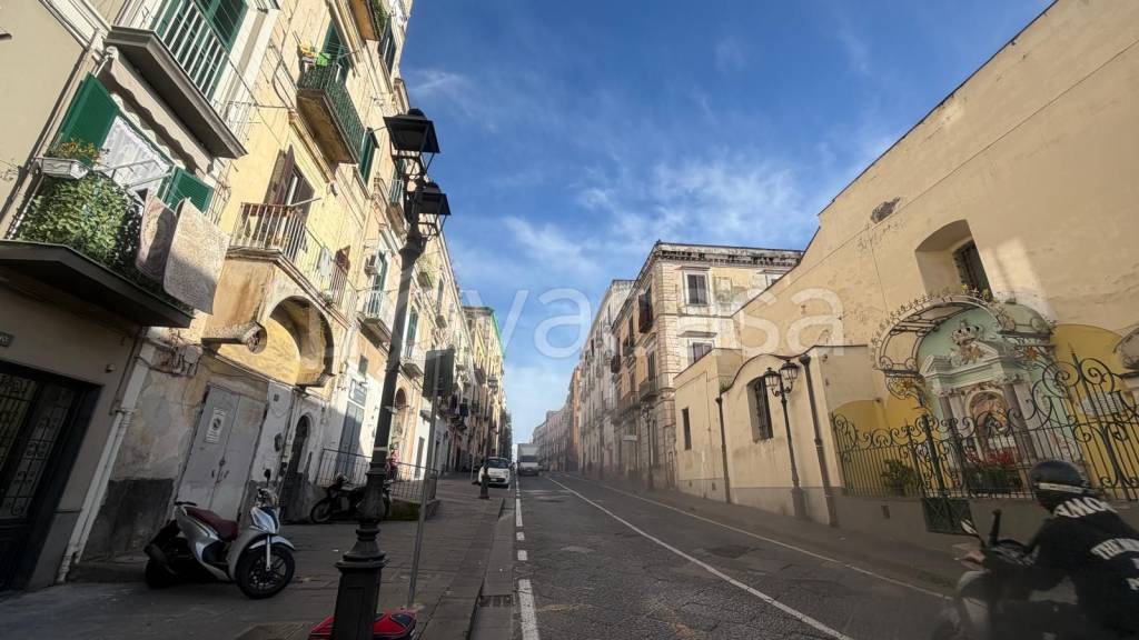 negozio in affitto a Torre del Greco