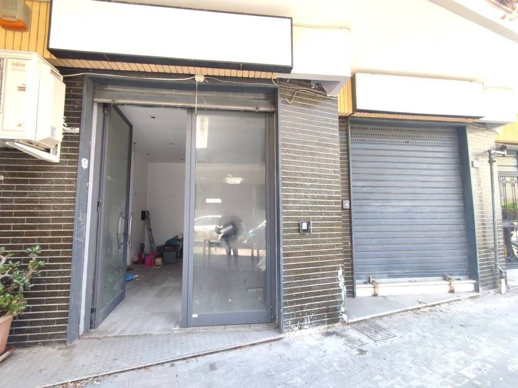 negozio in affitto a Torre del Greco in zona Scappi / Lava Nuova / Montedoro