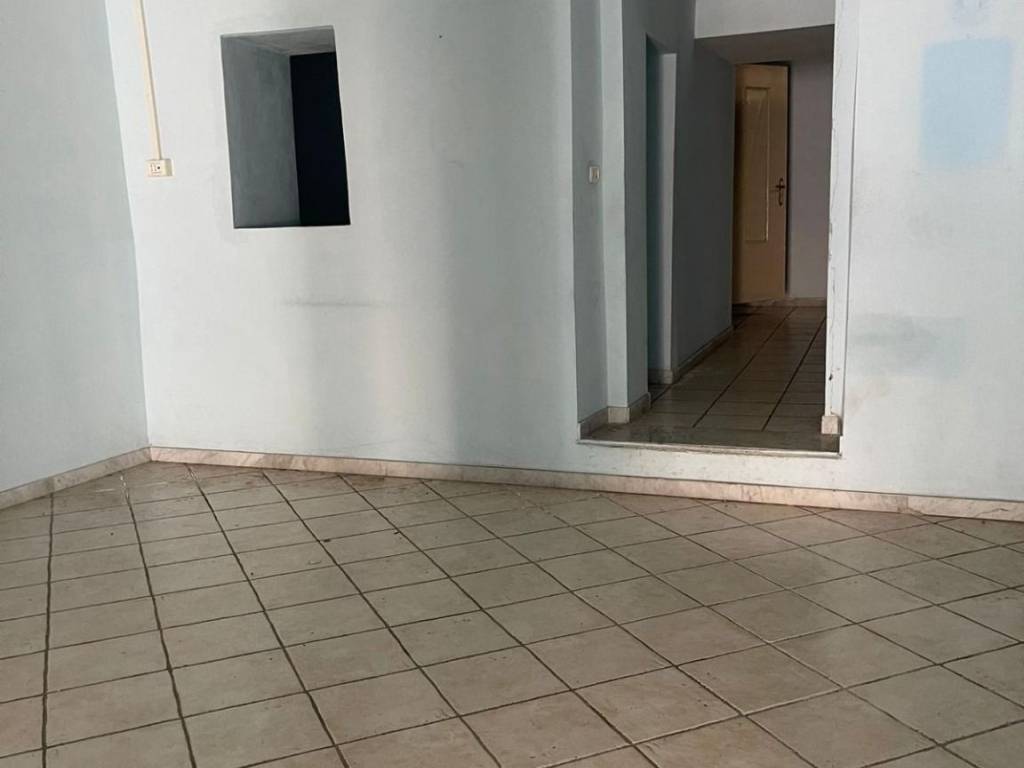 negozio in affitto a Torre del Greco