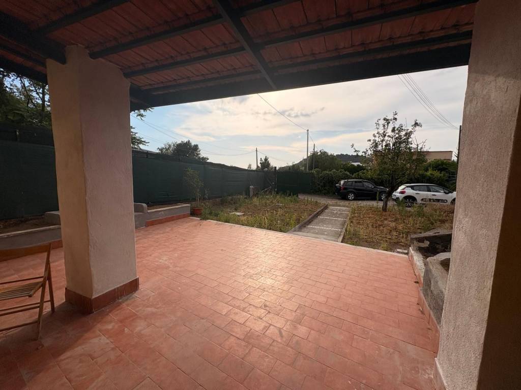 appartamento in affitto a Torre del Greco in zona Leopardi