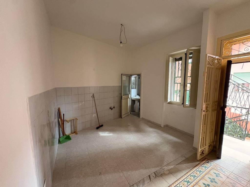appartamento a Torre del Greco in zona Scappi / Lava Nuova / Montedoro