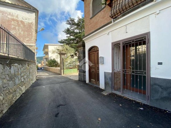appartamento in affitto a Vico Equense in zona Arola