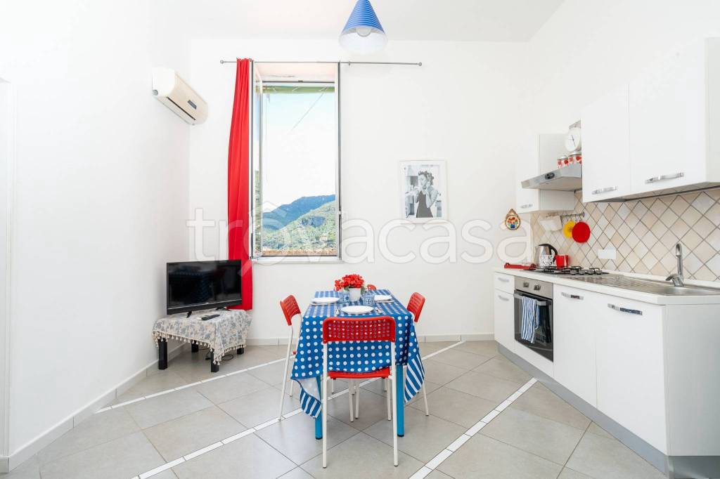 appartamento in affitto a Vico Equense