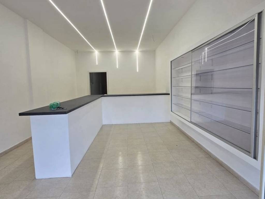 negozio in affitto a Villaricca