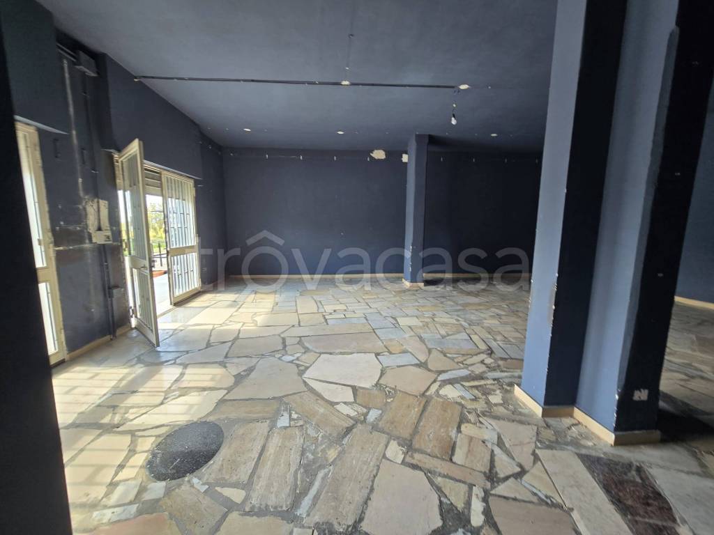 negozio in affitto a Villaricca