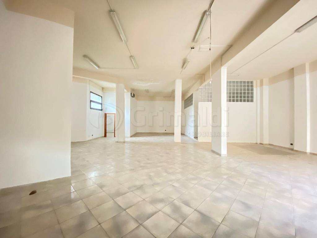 negozio in affitto a Villaricca