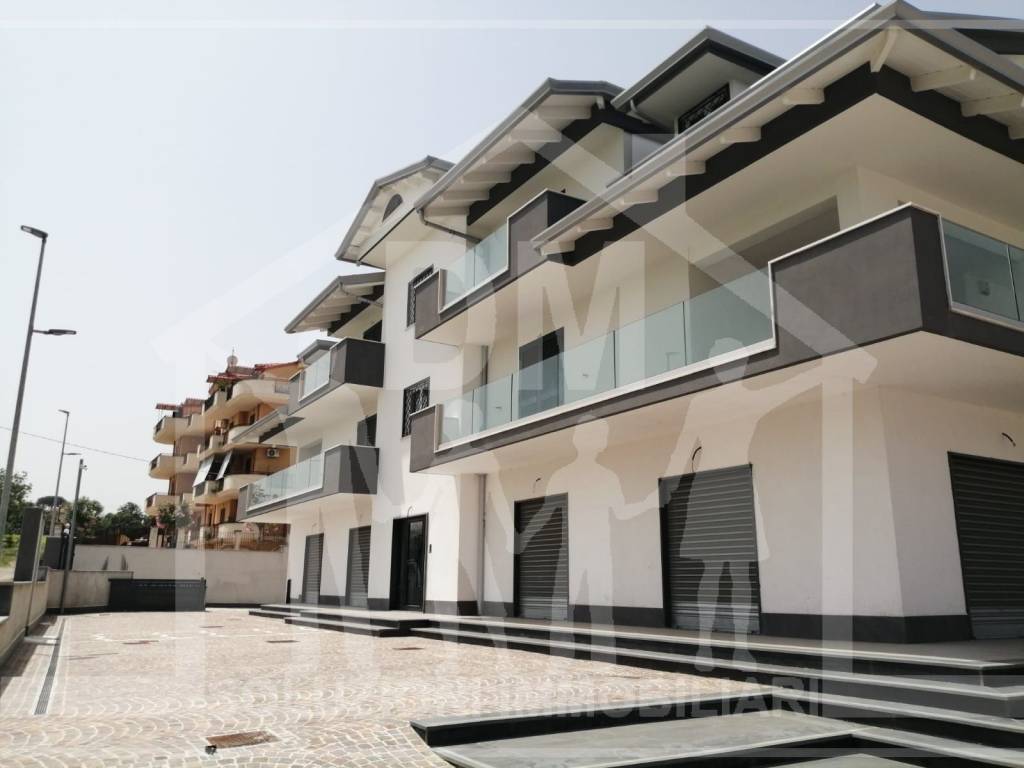 negozio in affitto a Villaricca