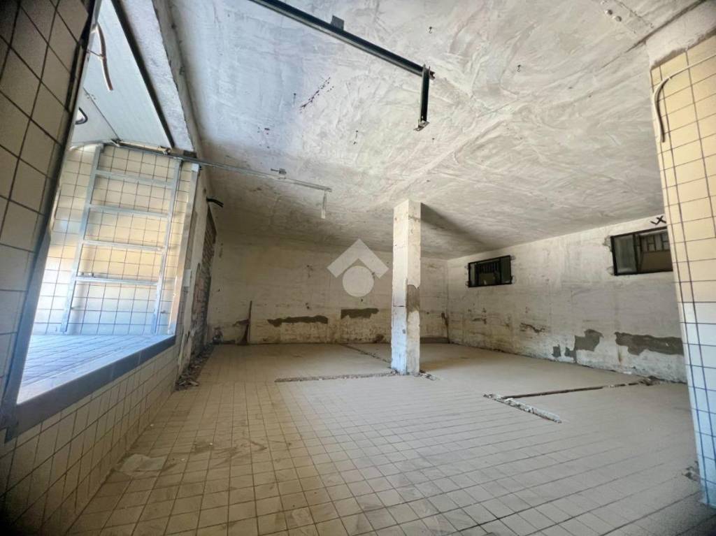 locale commerciale in affitto a Villaricca