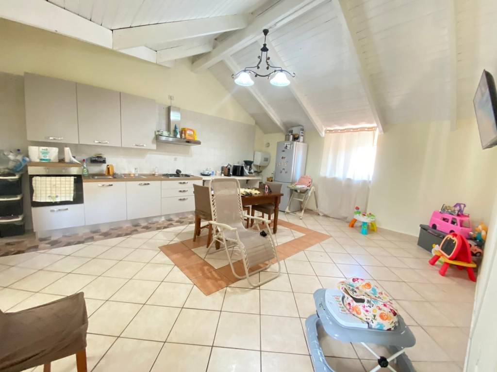 appartamento in affitto a Villaricca