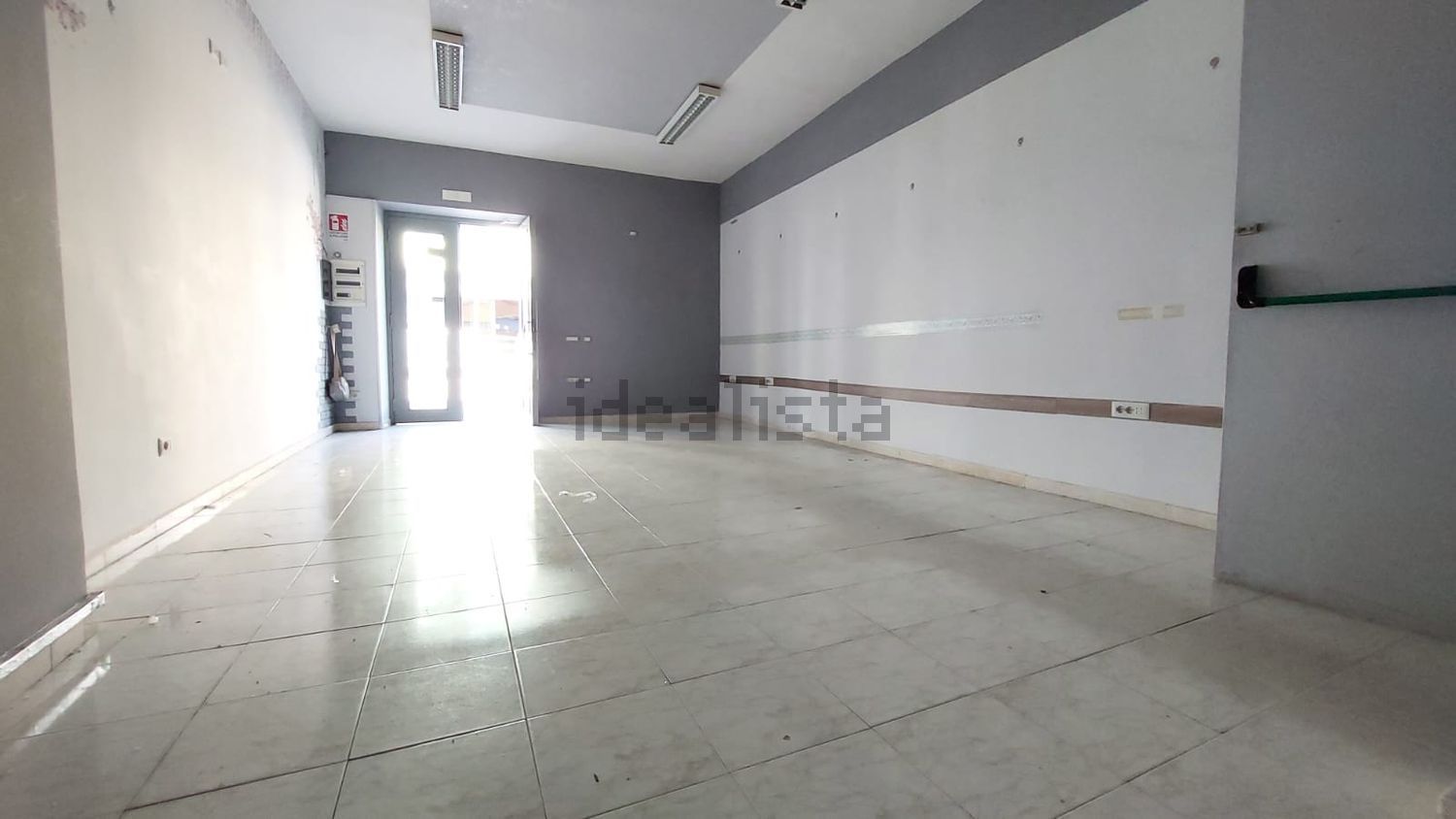 negozio in affitto a Volla