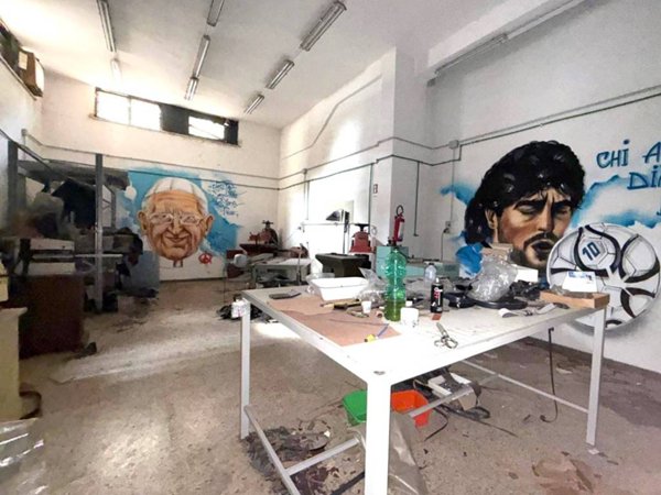 negozio in affitto a Volla
