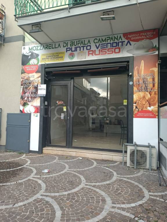 negozio in affitto a Volla