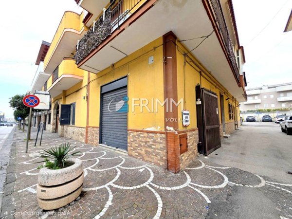 negozio in affitto a Volla