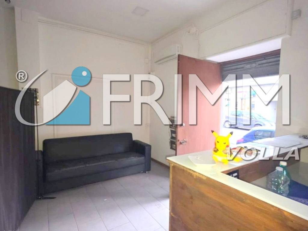 negozio in affitto a Volla