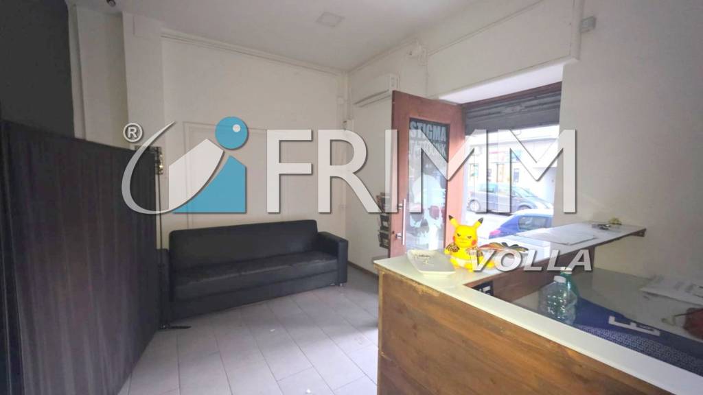 negozio in affitto a Volla