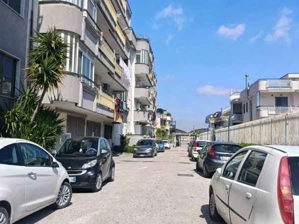 ufficio in affitto a Volla