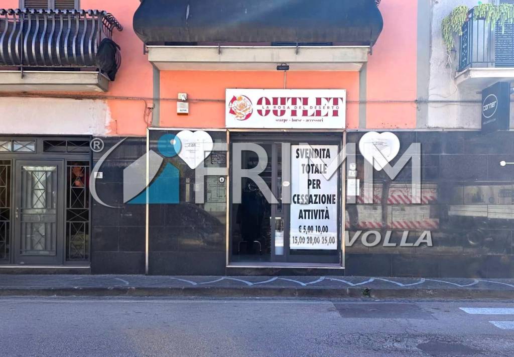 negozio in affitto a Volla