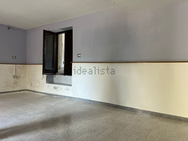 trivano in affitto a Volla