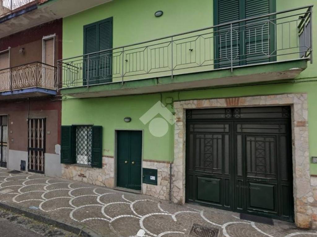 negozio in affitto a Volla