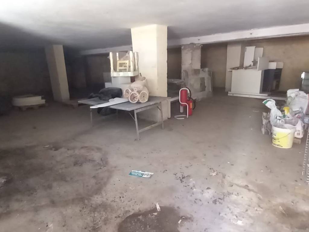 locale commerciale in affitto a Santa Maria la Carità