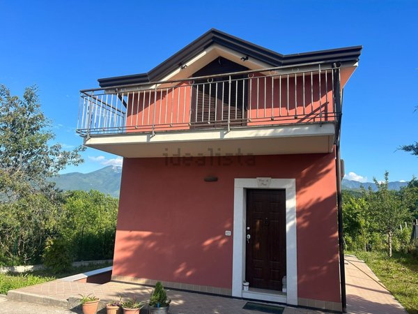 casa indipendente in affitto ad Aiello del Sabato