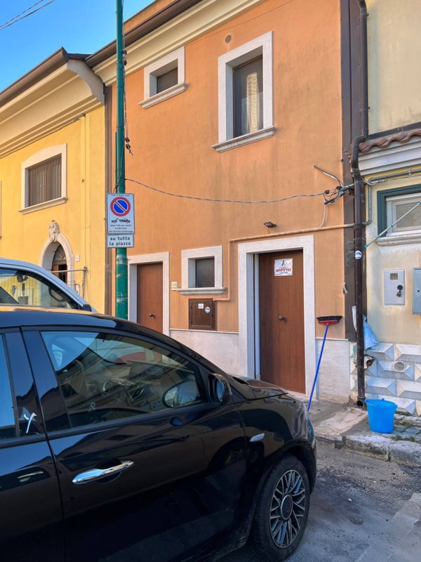 locale commerciale in affitto ad Ariano Irpino