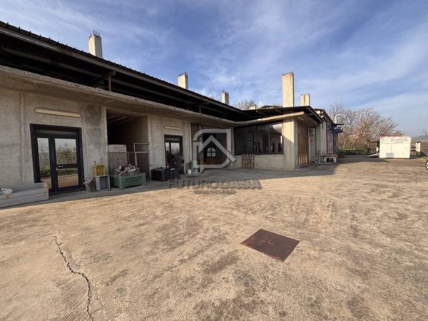 locale commerciale in affitto ad Ariano Irpino