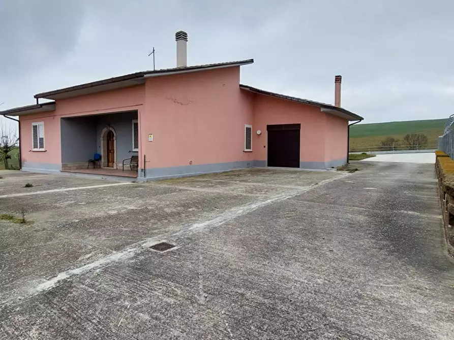casa indipendente in affitto ad Ariano Irpino in zona Camporeale