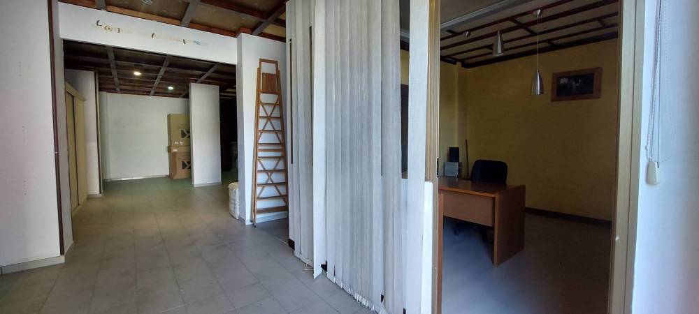 locale commerciale in affitto ad Ariano Irpino in zona Cardito