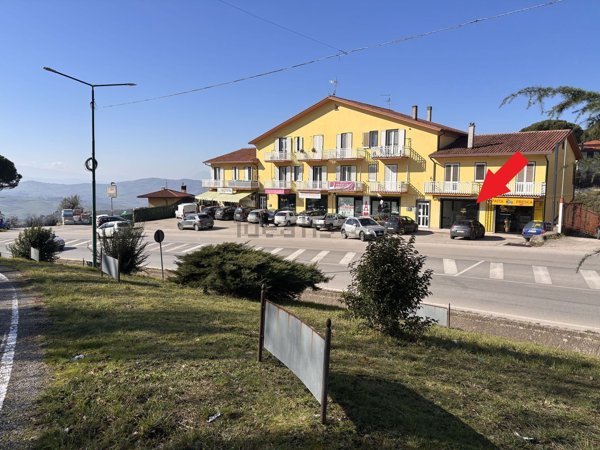 locale commerciale in affitto ad Ariano Irpino