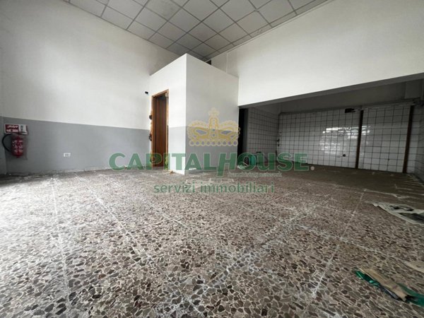 locale commerciale in affitto ad Atripalda