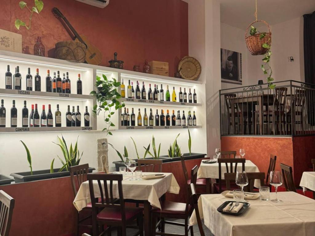 negozio in affitto ad Atripalda