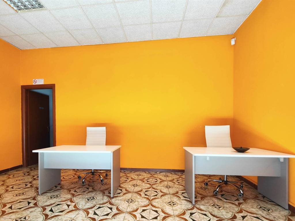 negozio in affitto ad Atripalda